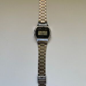 Mens Casio Retro Silver Tone Bracelet Digital Watch A-158W